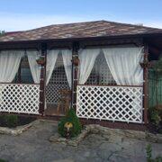 оз.Увильды. Изготовлены мягкие окна на беседку. Монтаж производил заказчик