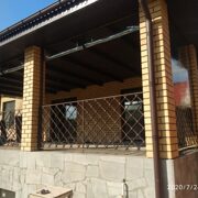 п. АМЗ. Изготовлены и смонтированы мягкие окна на веранду